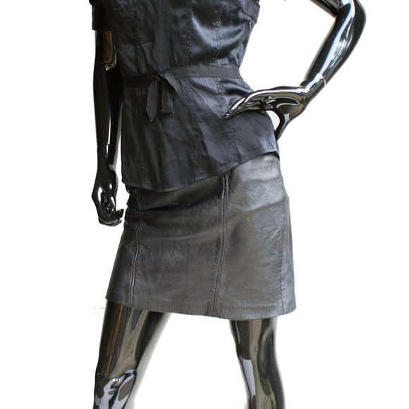 Micheal Kors Black Short Sleeve Top US Size M - Picture 7 of 8